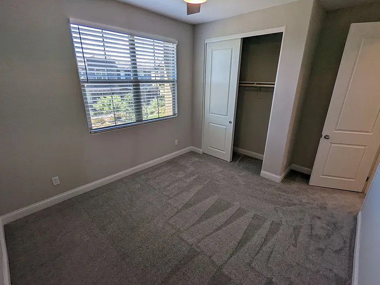 11657 Bearpaw Meadow Ave — Photo 17