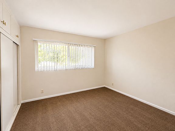 4th image of 110 S Greenwood Ave #112-3