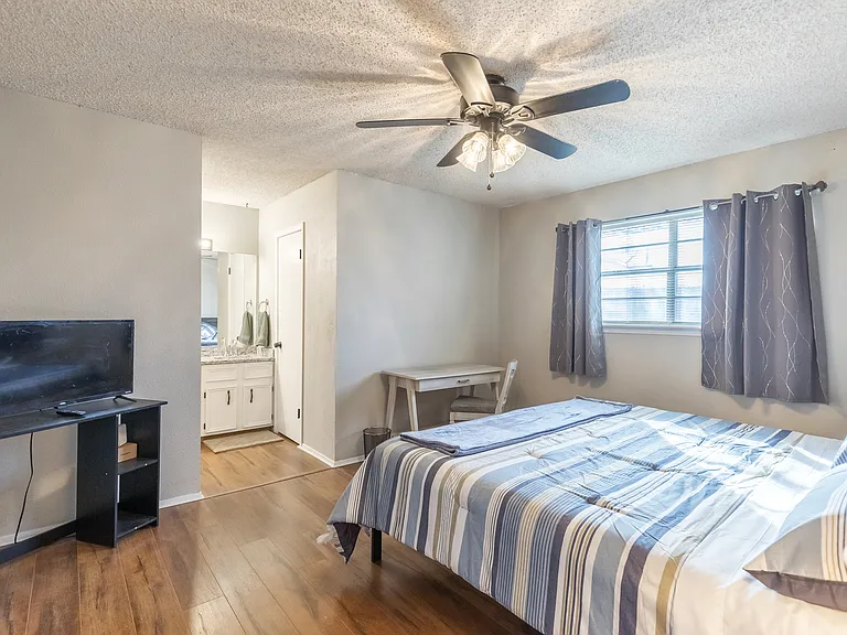 5701 Quail Run St — Photo 15