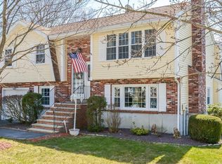 32 Wood Ln, Maynard, MA 01754