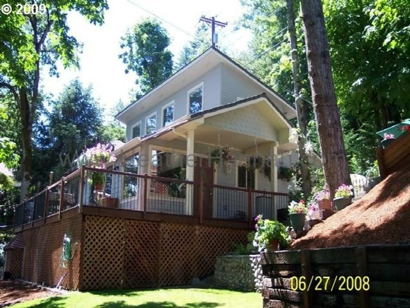 Vacation Home: Resort Living on the McKenzie River — Photo 1