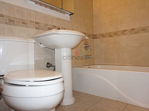 4th image of 341 10th St #5JU