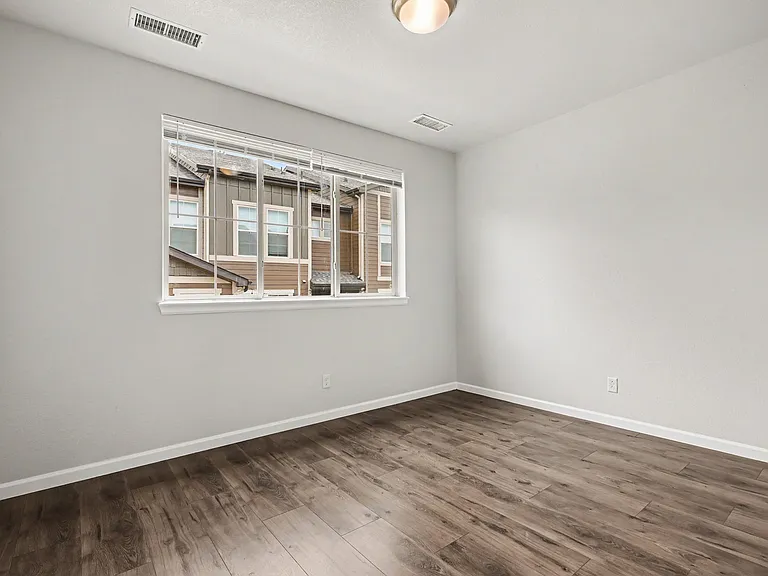 6812 Dewey Dr — Photo 27