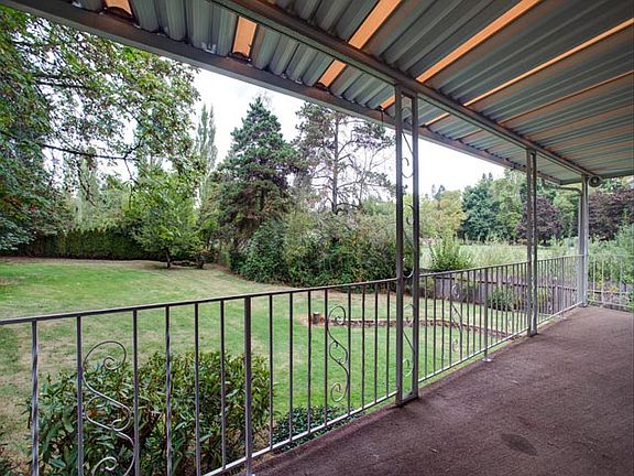 Covered Deck & Backyard