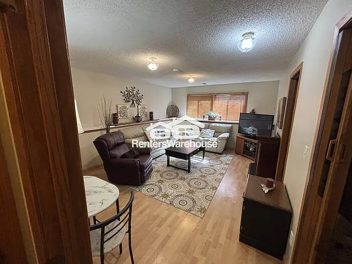 15536 Garfield Cir — Photo 15
