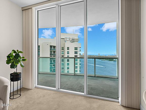 4th image of 231 Riverside Dr Unit 2506-1