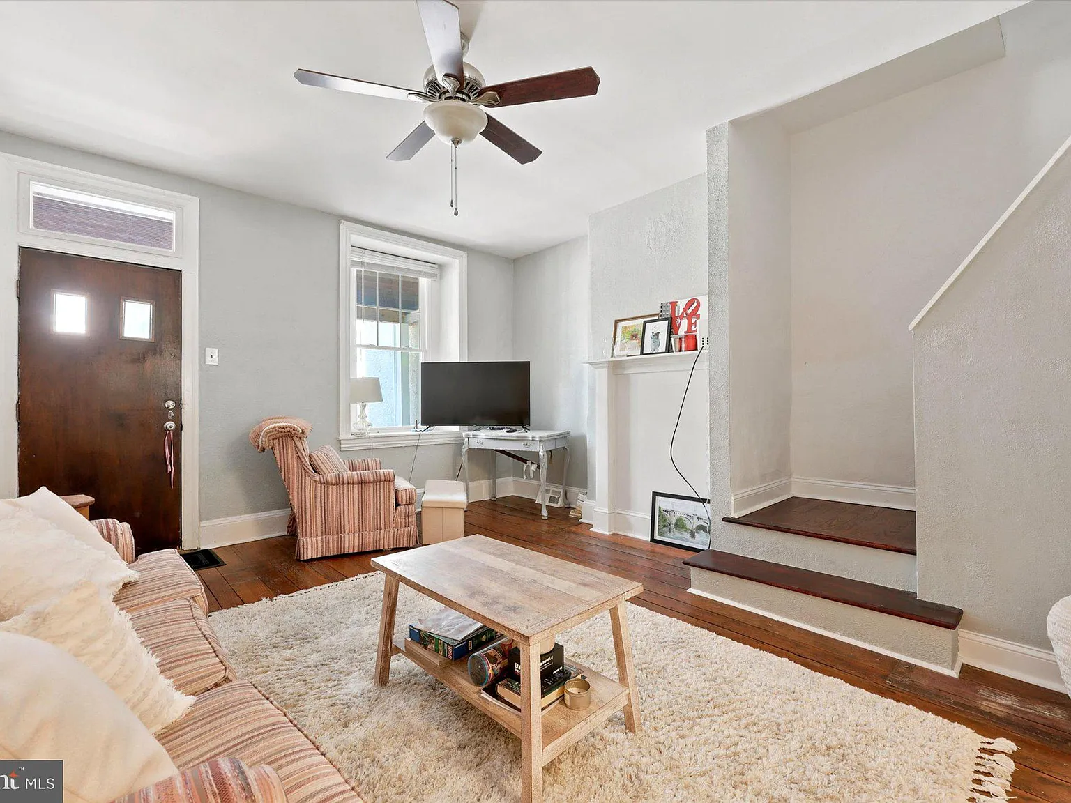 4 bed, 2.0 bath, 1704 sqft, $2,800 — Photo 4