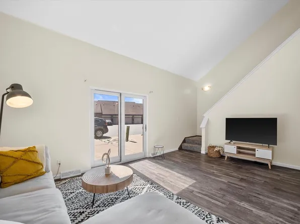 4259 West College AVENUE, Milwaukee, WI 53221