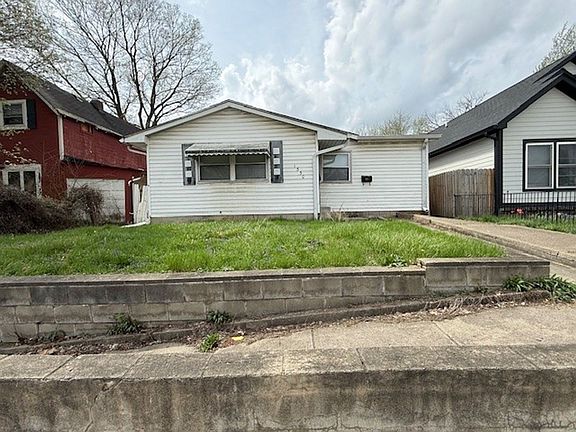 2nd image of 1550 N Rural St