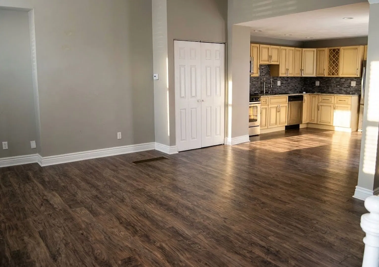 Student Housing - South Side Flats — Photo 3