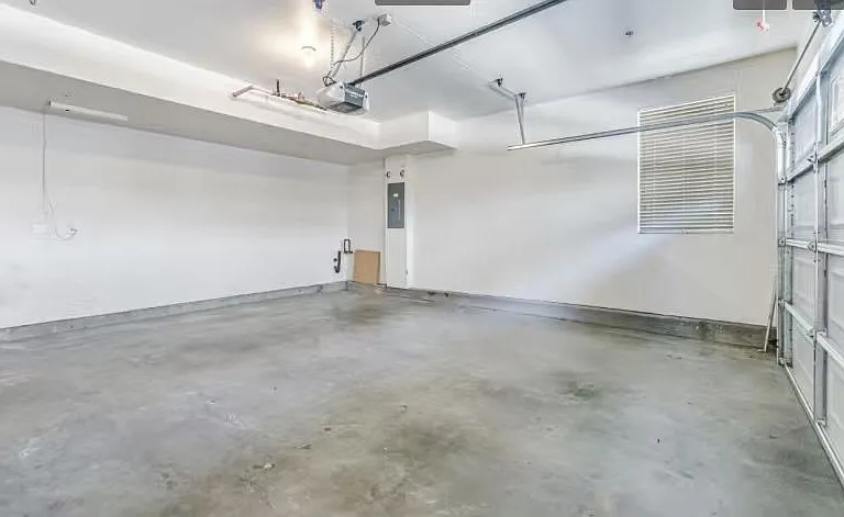 233 S Yucatan Pl — Photo 22