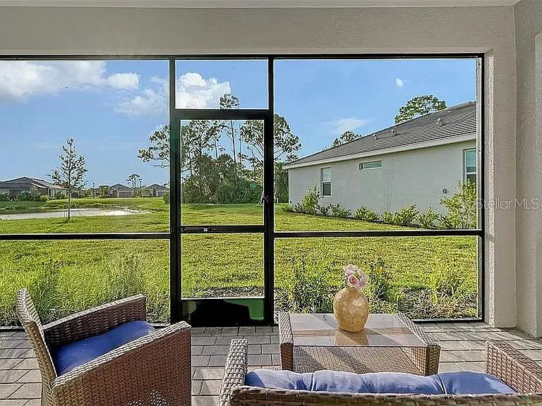 10896 Pinot Dr — Photo 25