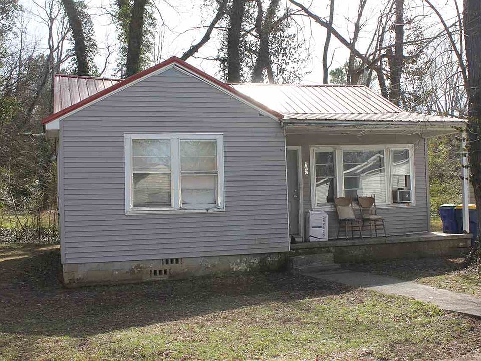 1st image of 106 Guion Ct