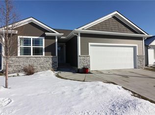 2811 SW Country Ln, Ankeny, IA 50023