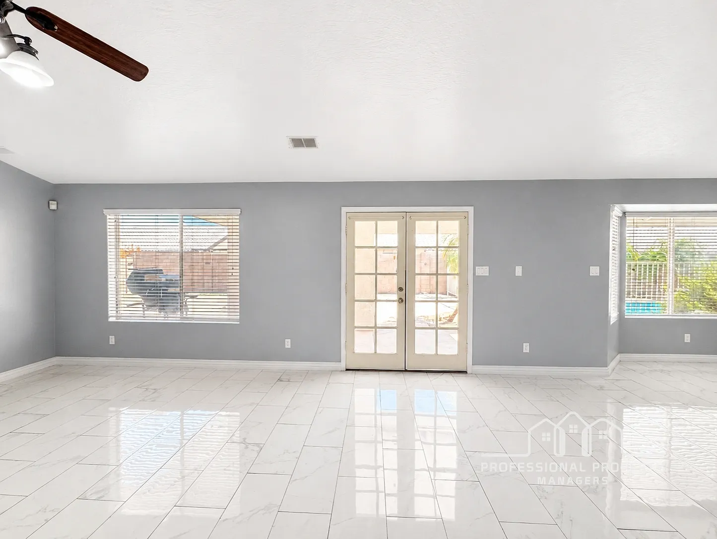 4 bed, 2186 sqft, $2,500 — Photo 3