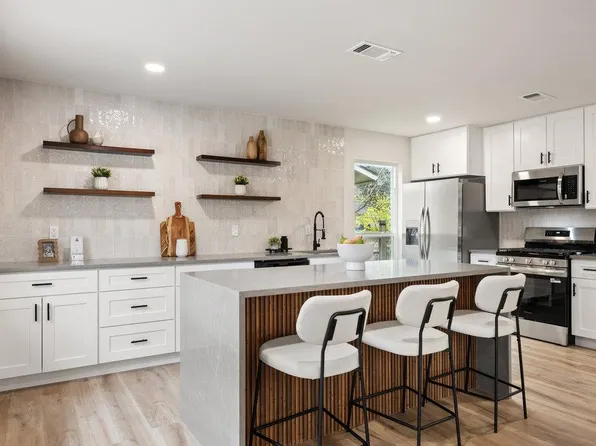 6106 Bridlington Cir, Austin, TX 78745