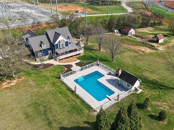 2nd image of 647 Mannela Dr
