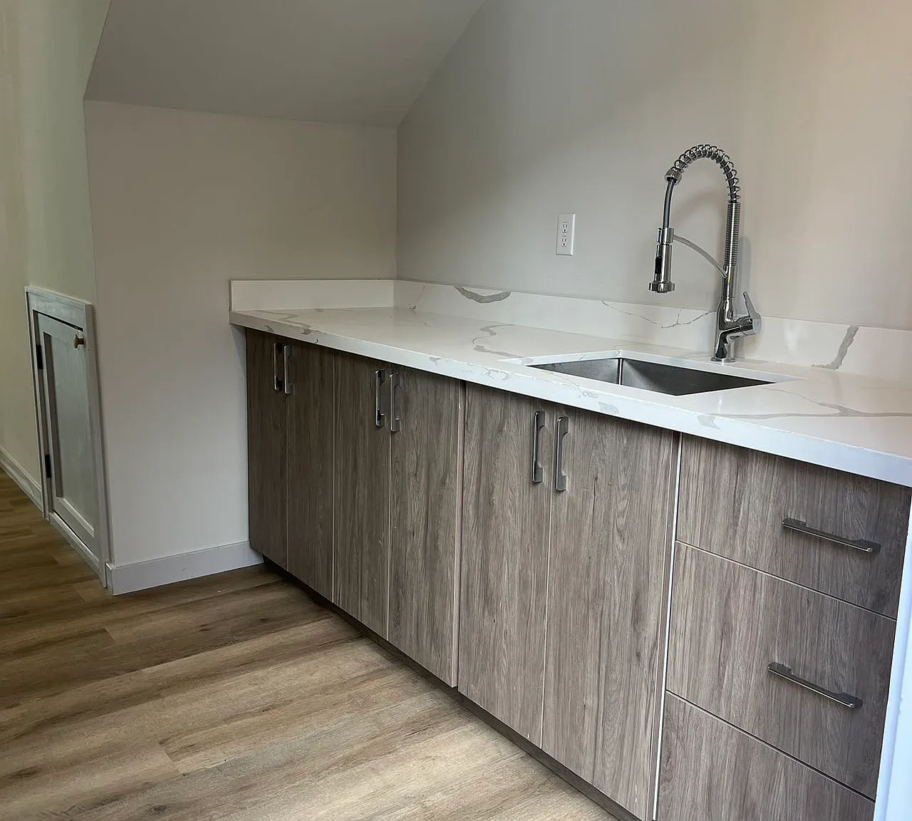 Studio, 417 sqft, $1,100 — Photo 4