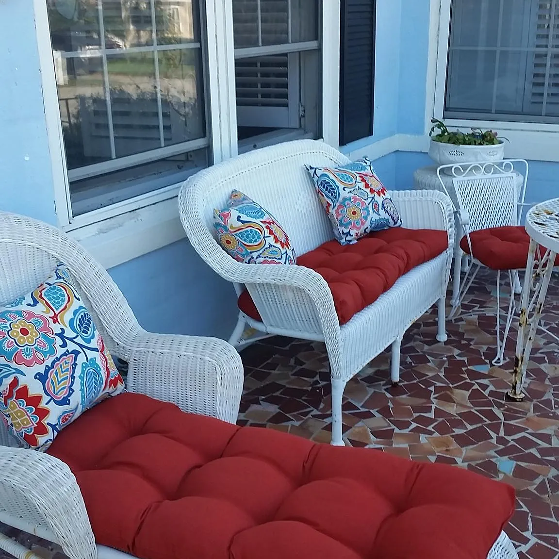 512 Phoenix Ave — Photo 3