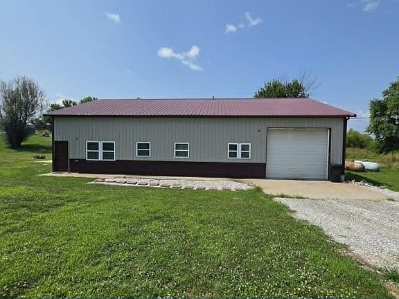 3rd image of 15064 Lemley St