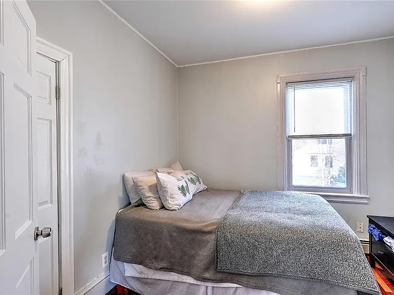 390 Hope St #2 — Photo 11