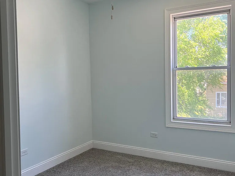 114 E 25th St #2F — Photo 3