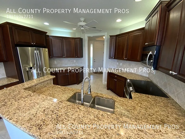 5207 Manorwood Dr #2D — Photo 17