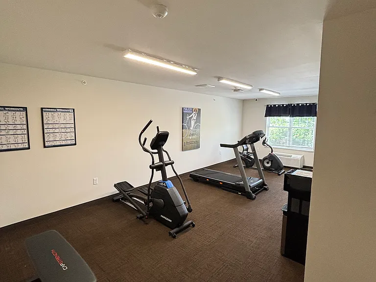 Fox Run Senior Apartments — Photo 10