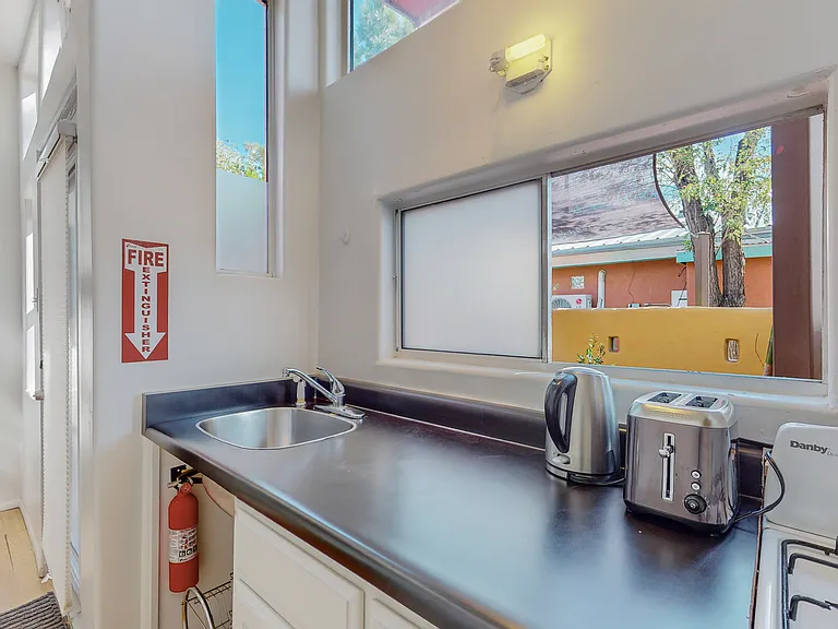 601 Noble Pl NE #2 — Photo 14