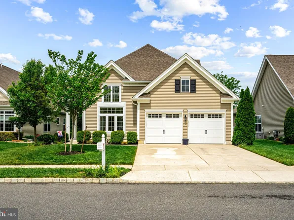 123 Weatherby Ln, Glassboro, NJ 08028