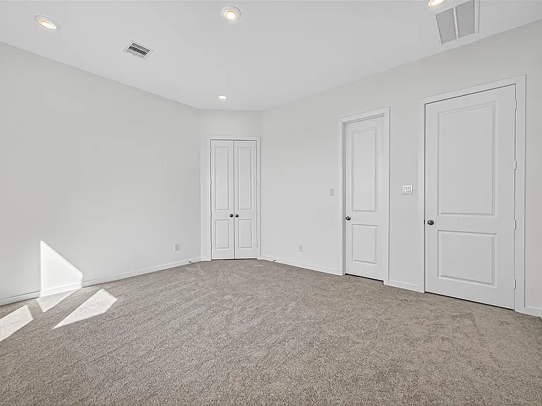 11119 Poplar Tree Dr — Photo 43