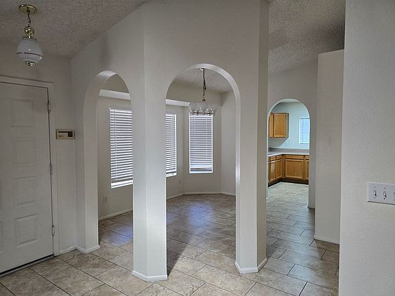 4th image of 7062 W Caron Dr