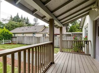 232 W D St, Springfield, OR 97477