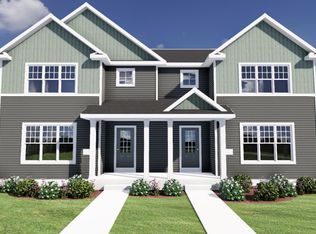 615 Hillcrest Dr, Waunakee, WI 53597