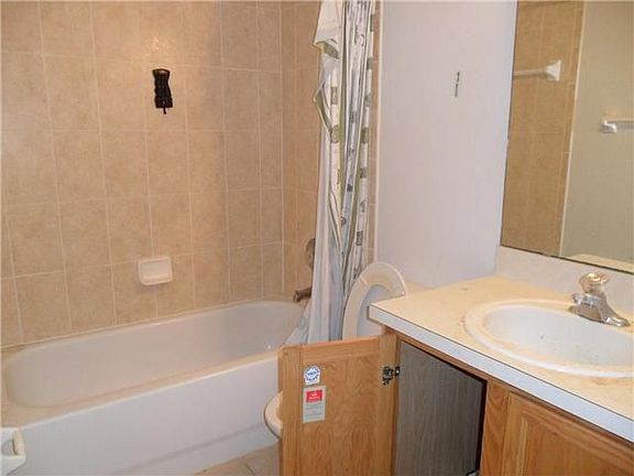 5th image of 11716 Chapelle Ct