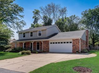 5314 Gallant Fox Ln, Racine, WI 53402