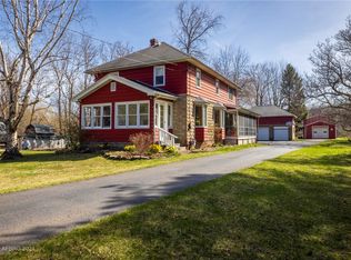 6604 Lakeside Rd, Ontario, NY 14519