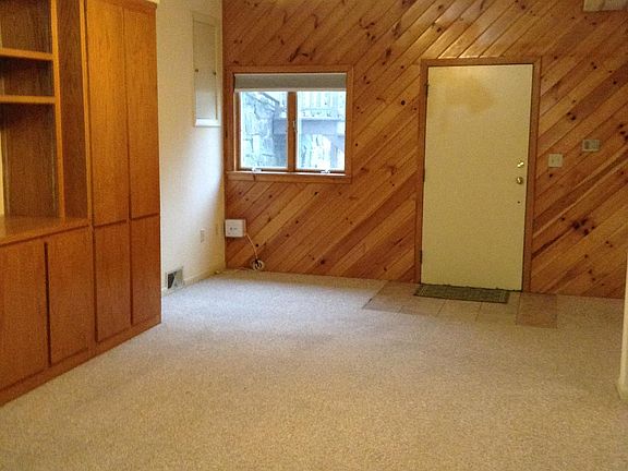 5th image of 22 Lily Ln #2