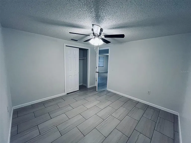 5323 Satsuma Dr — Photo 16