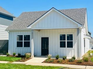 429 E Douglas Ave, Andover, KS 67002