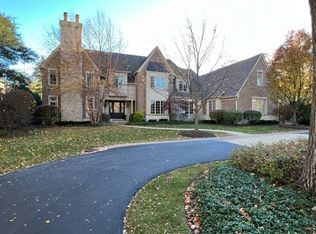 2279 Woodlawn Rd, Northbrook, IL 60062