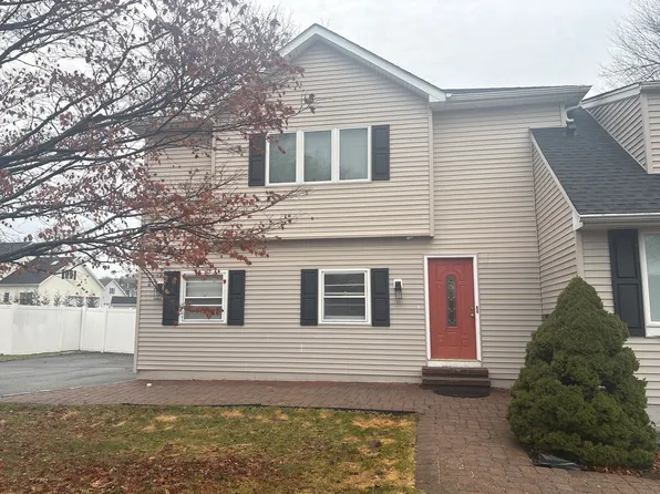 5 Villa Dr #2, Nanuet, NY 10954