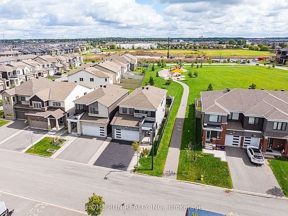 3rd image of 534 Arosa Way