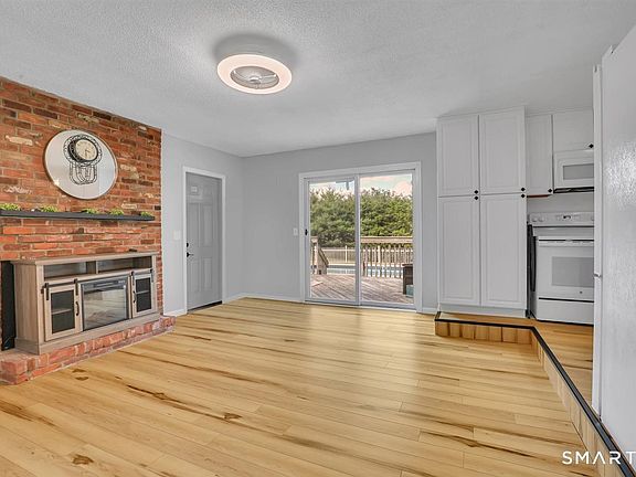 5th image of 28 McNabola Lane