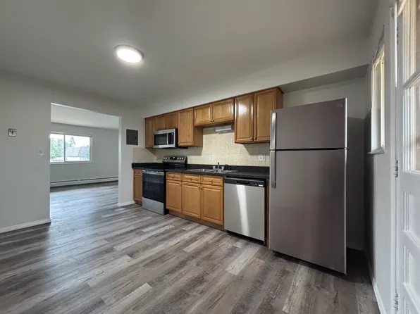 18232 W 3rd Pl APT 2, Golden, CO 80401