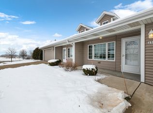 250 Novak St, Hartford, WI 53027