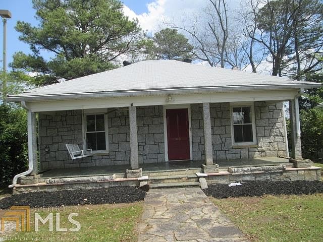 1st image of 2438 Randall Ave
