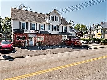 1st image of 592 Westford St