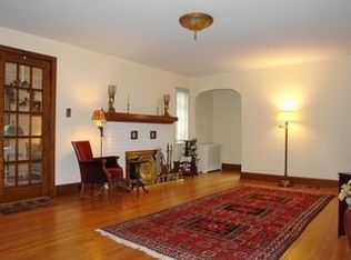 25 Parkview Dr, Bloomfield, NJ 07003