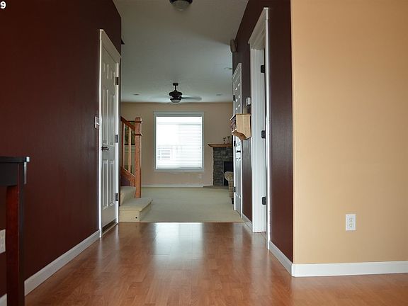 4th image of 11616 NE 102nd Cir